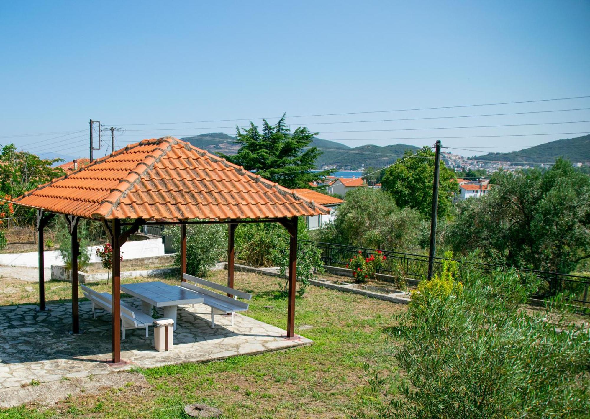 Paradise Residency Nea Iraklitsa Екстер'єр фото